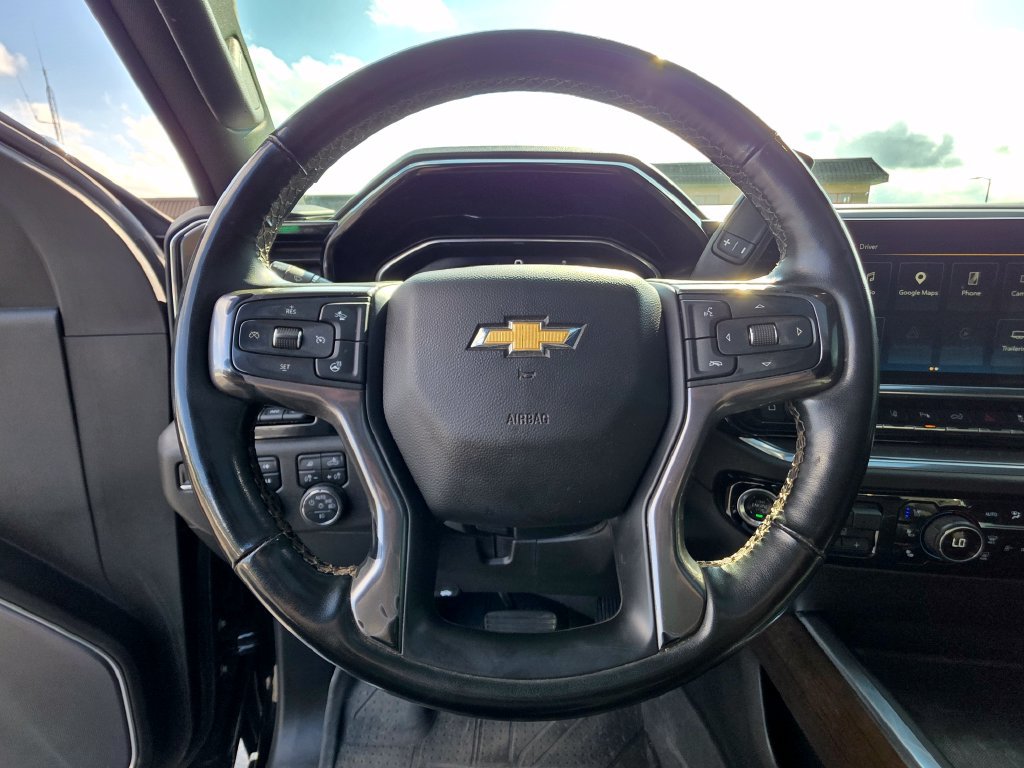 Used 2025 Chevrolet Silverado 3500 High Country w/ High Country Premium Package AWD/4WD image 15