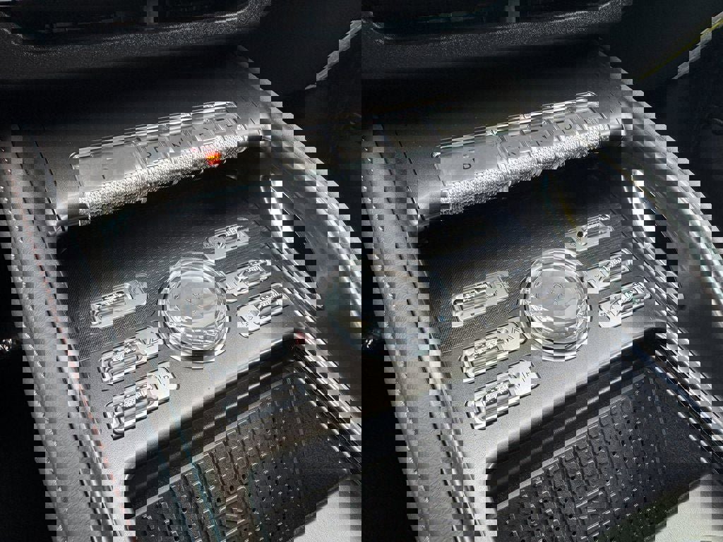 New 2025 Lincoln Nautilus Premier w/ Equipment Group 102A AWD/4WD image 33