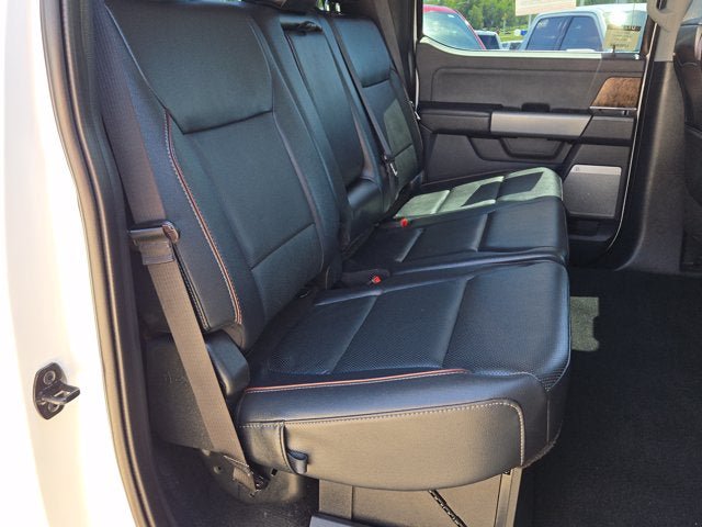 Used 2023 Ford F450 Lariat w/ Lariat Ultimate Package AWD/4WD image 8