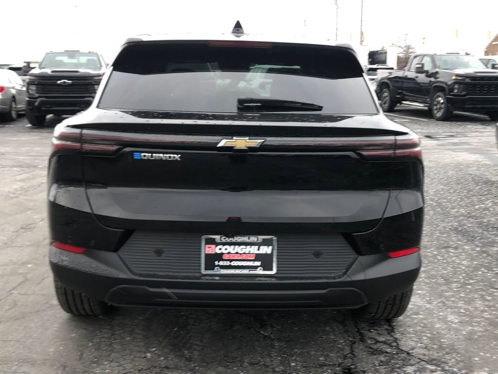 New 2026 Chevrolet Equinox EV LT image 4