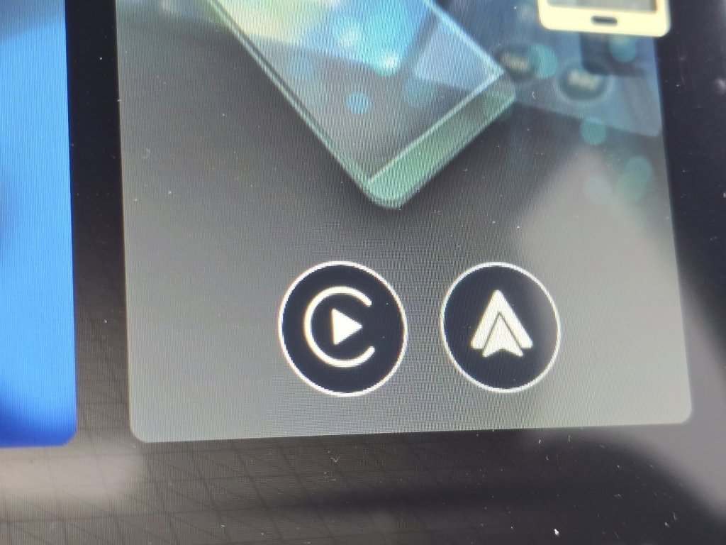 New 2026 Nissan Kicks SR w/ Cold Weather Package image 3