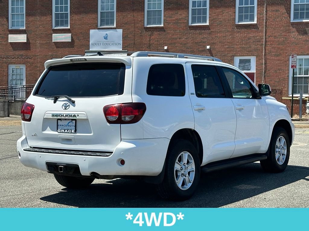 Used 2018 Toyota Sequoia SR5 AWD/4WD image 8