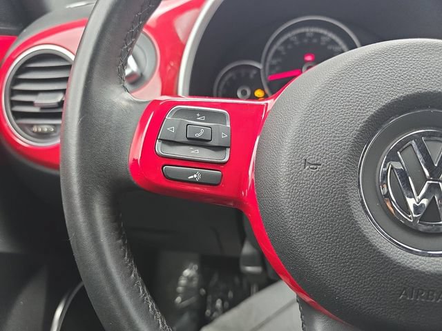 Used 2015 Volkswagen Beetle 1.8T FWD image 18