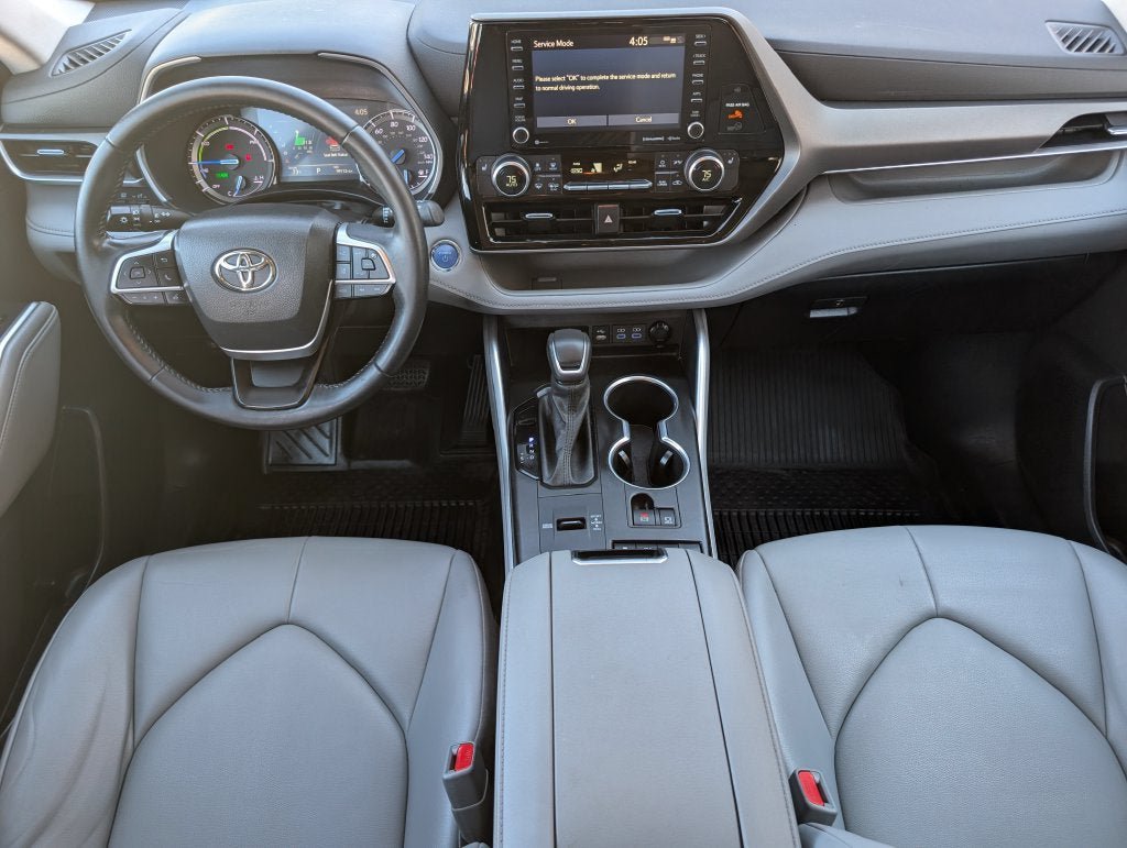 Certified 2022 Toyota Highlander XLE AWD/4WD image 26
