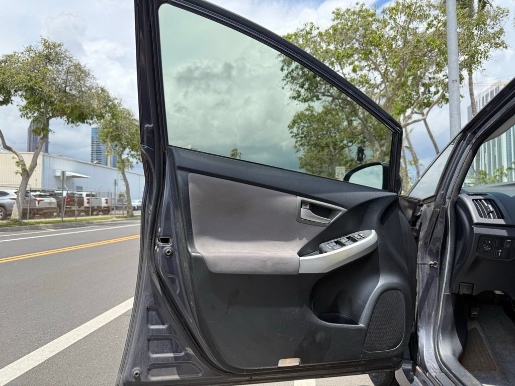 Used 2014 Toyota Prius One FWD image 13