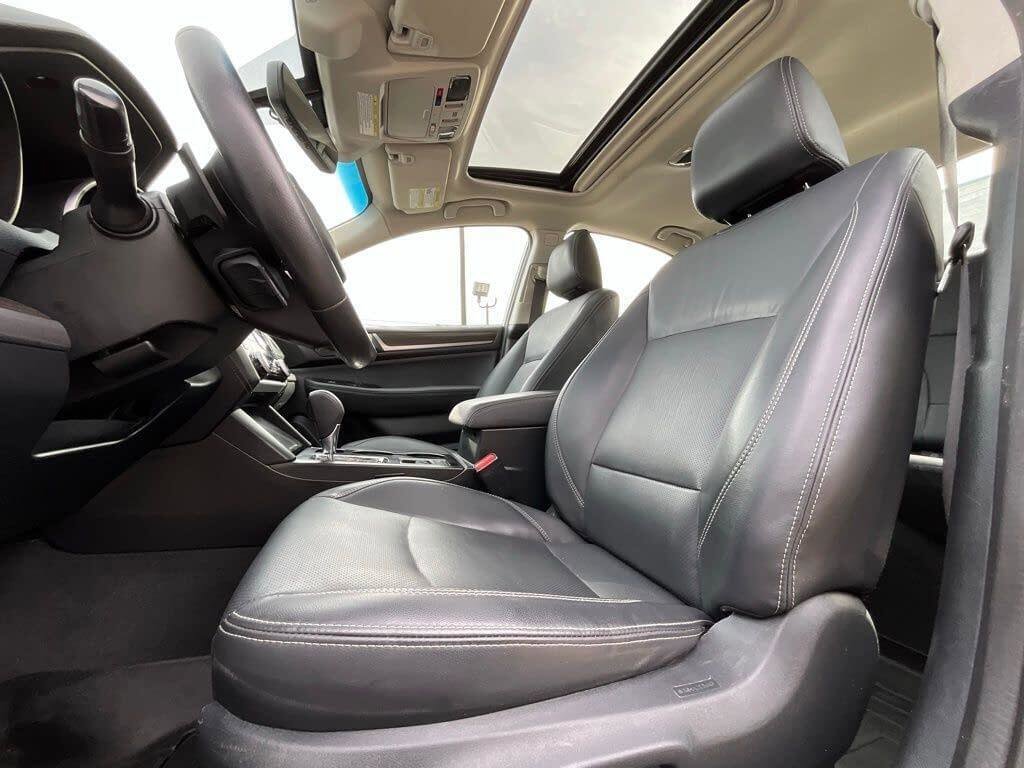 Used 2019 Subaru Legacy 3.6R Limited AWD/4WD image 10