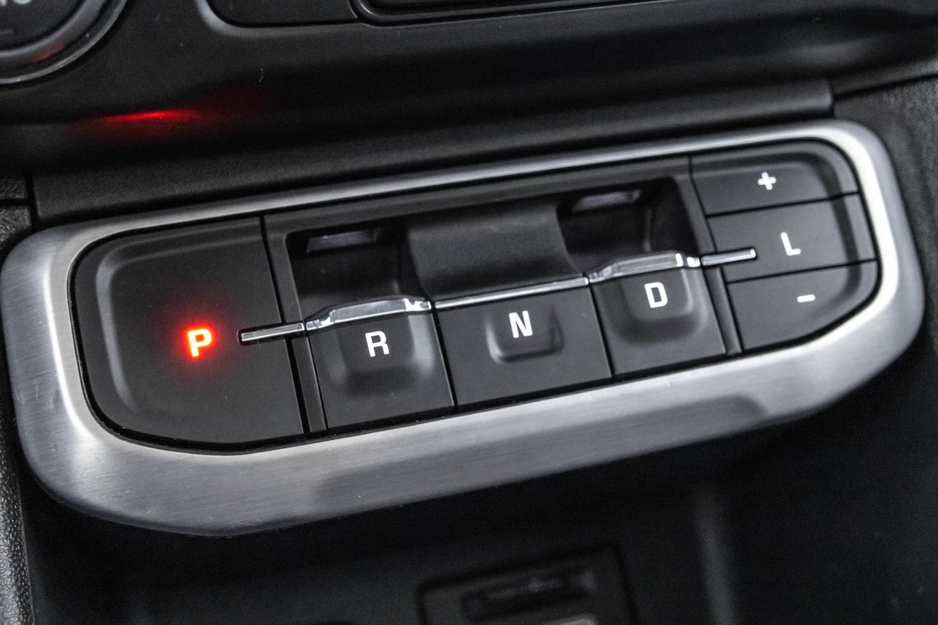 Used 2023 GMC Acadia SLT w/ Elevation Edition AWD/4WD image 33