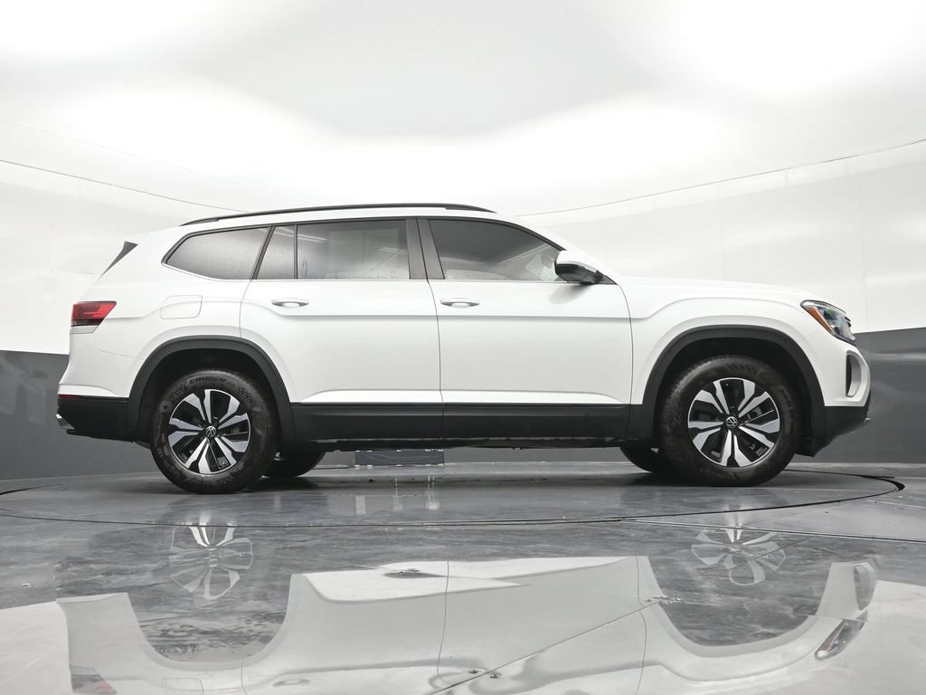 Used 2026 Volkswagen Atlas SE FWD image 28