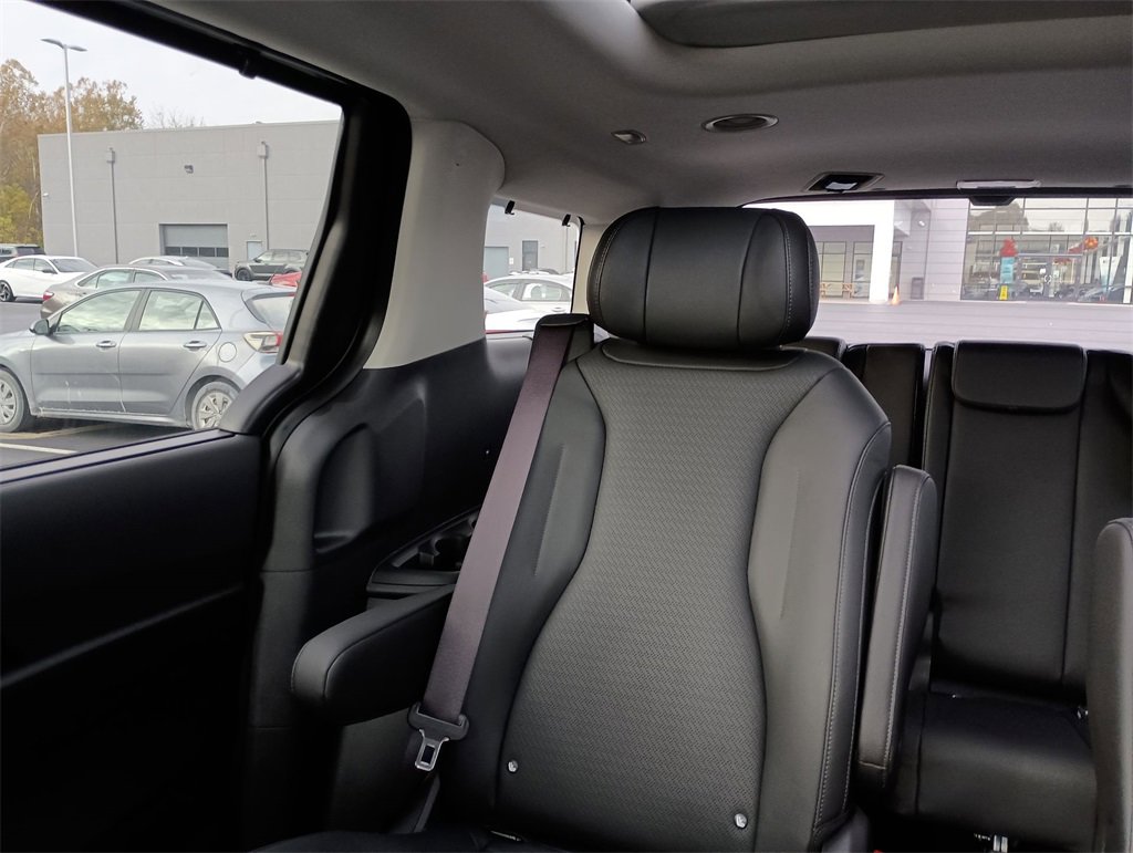 New 2026 Kia Carnival SX Prestige image 12