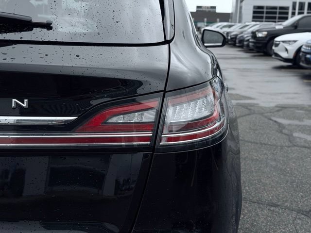 Used 2022 Lincoln Nautilus Reserve AWD/4WD image 8