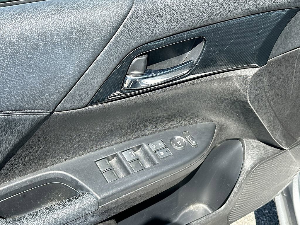 Used 2014 Honda Accord Sport image 21