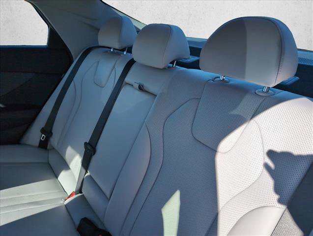 New 2026 Hyundai Elantra Limited w/ Cargo Package image 17