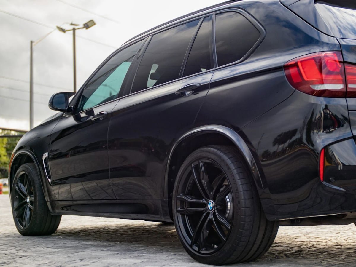 Used 2018 BMW X5 M w/ Executive Package AWD/4WD image 8