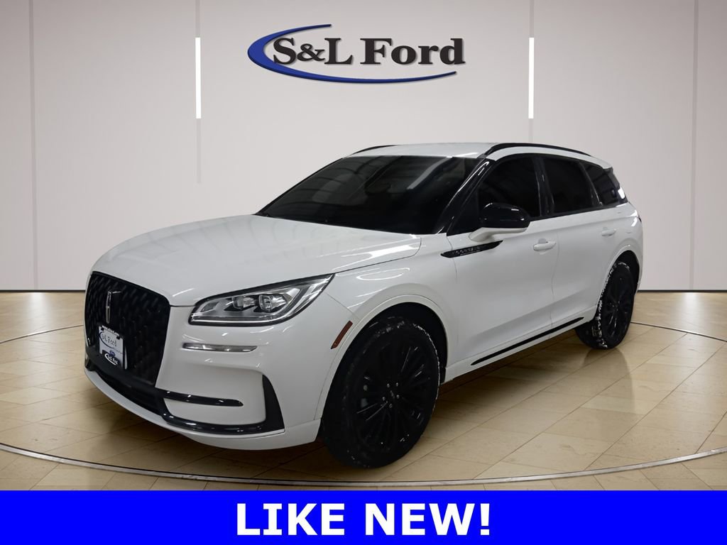 Used 2024 Lincoln Corsair Reserve w/ Jet Appearance Package image 1