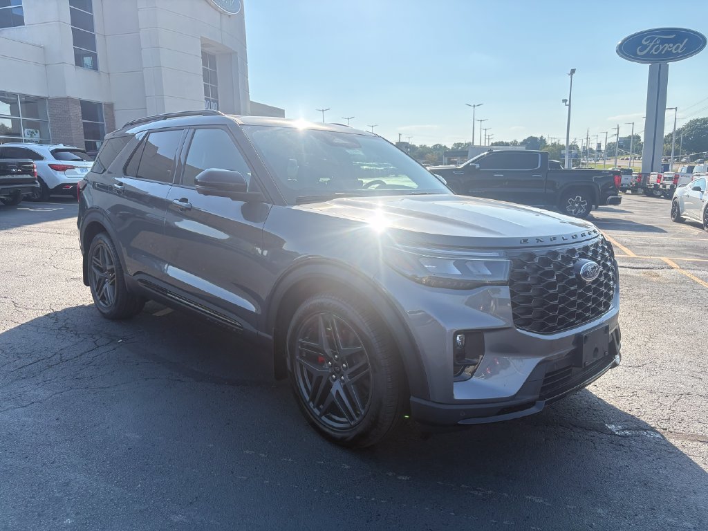 New 2026 Ford Explorer ST w/ Sun And Sound Package AWD/4WD image 7