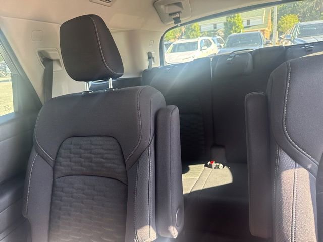 Used 2022 Nissan Pathfinder SV w/ SV Premium Package AWD/4WD image 12