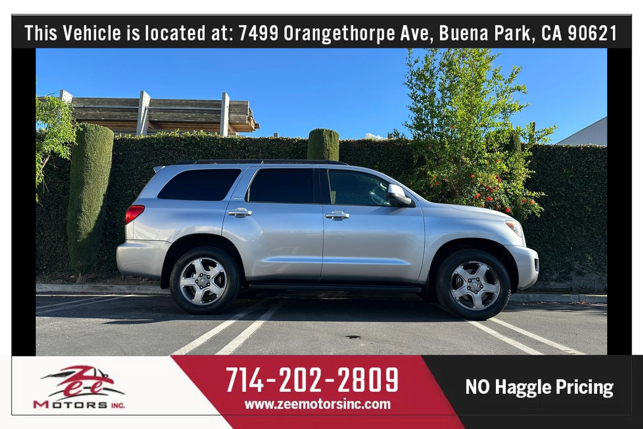 Used 2012 Toyota Sequoia SR5 w/ Sport Appearance Pkg AWD/4WD image 6