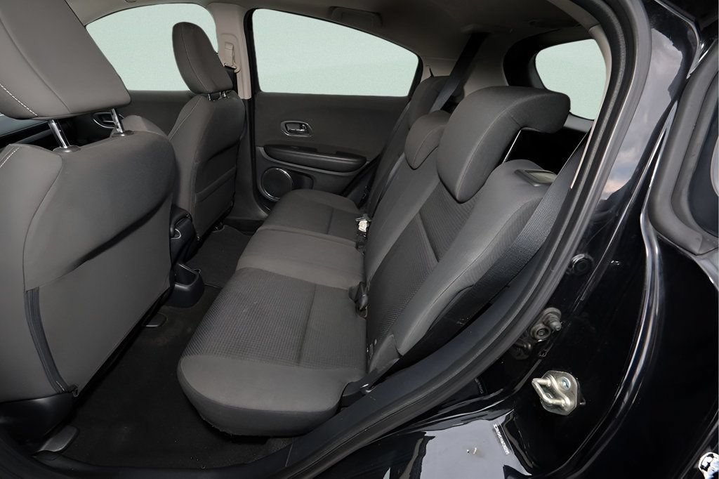 Used 2019 Honda HR-V EX image 13