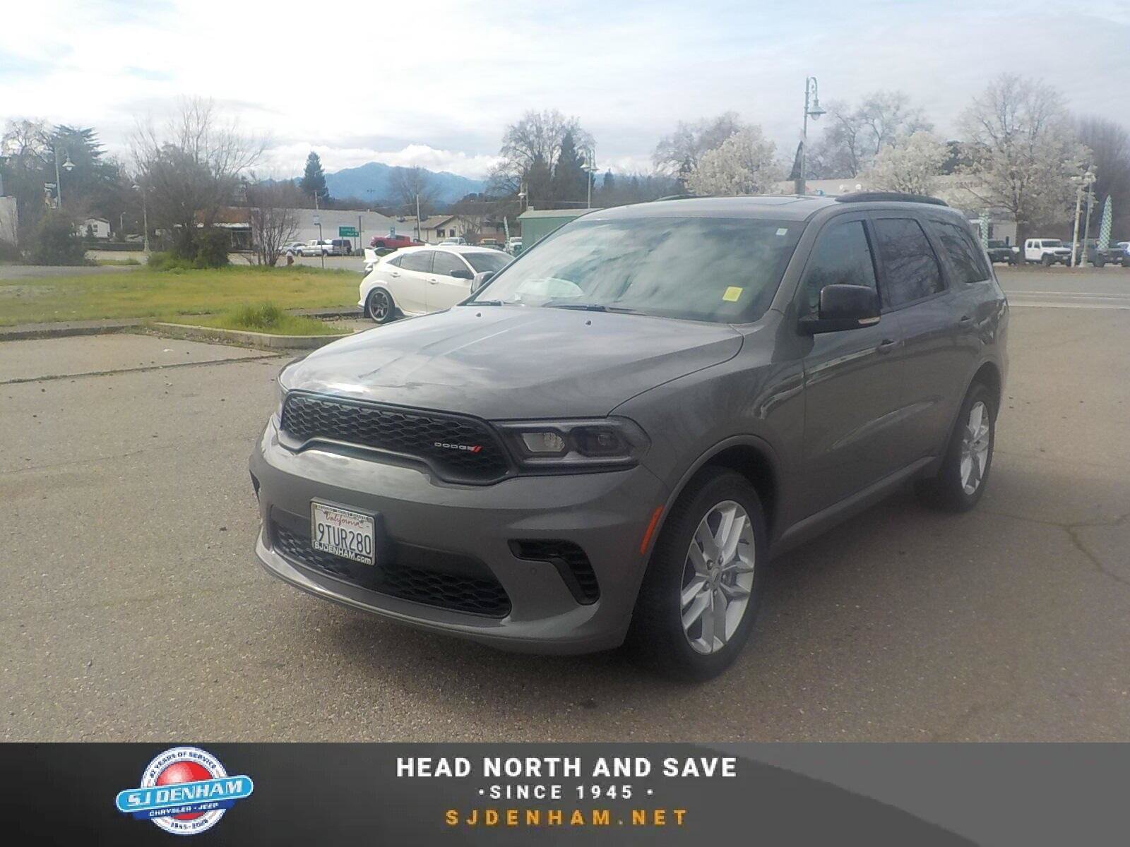 Used 2025 Dodge Durango GT AWD/4WD image 1