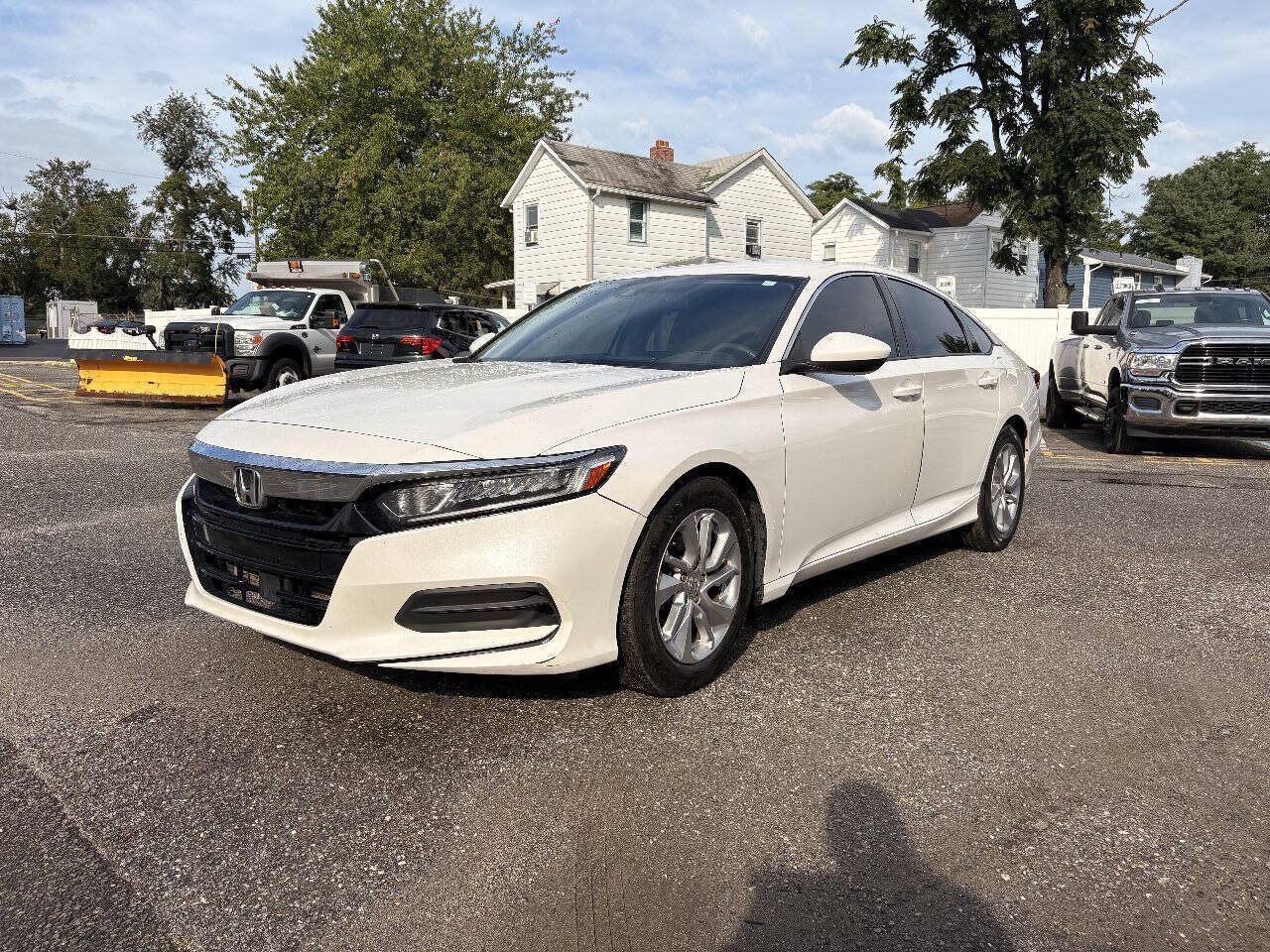 Used 2019 Honda Accord LX image 2