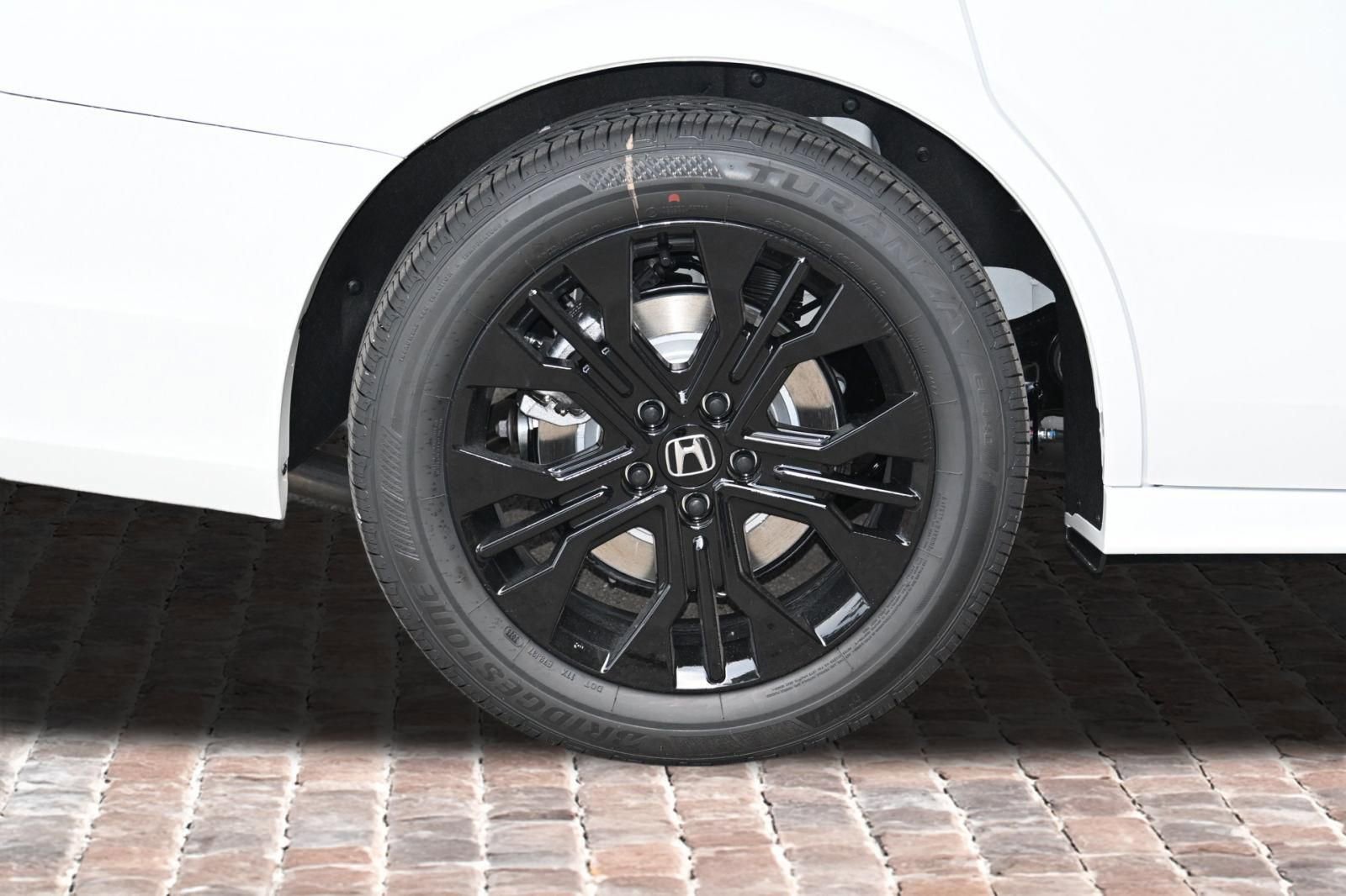 New 2026 Honda Odyssey Sport-L image 40