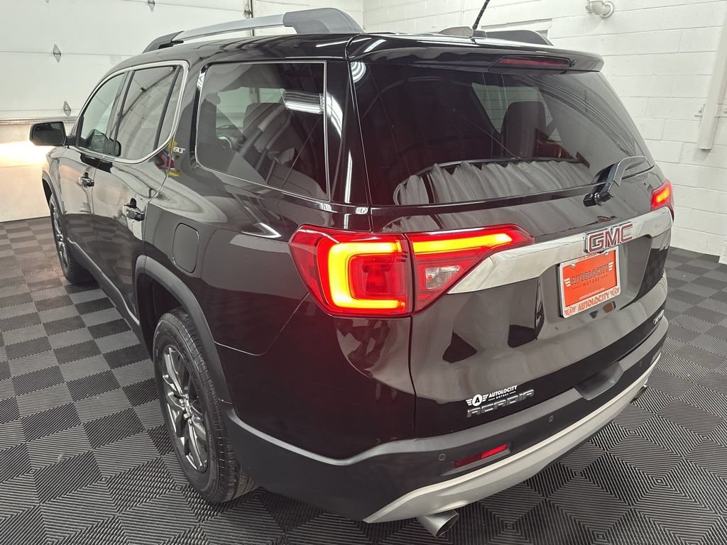 Used 2017 GMC Acadia SLT AWD/4WD image 8