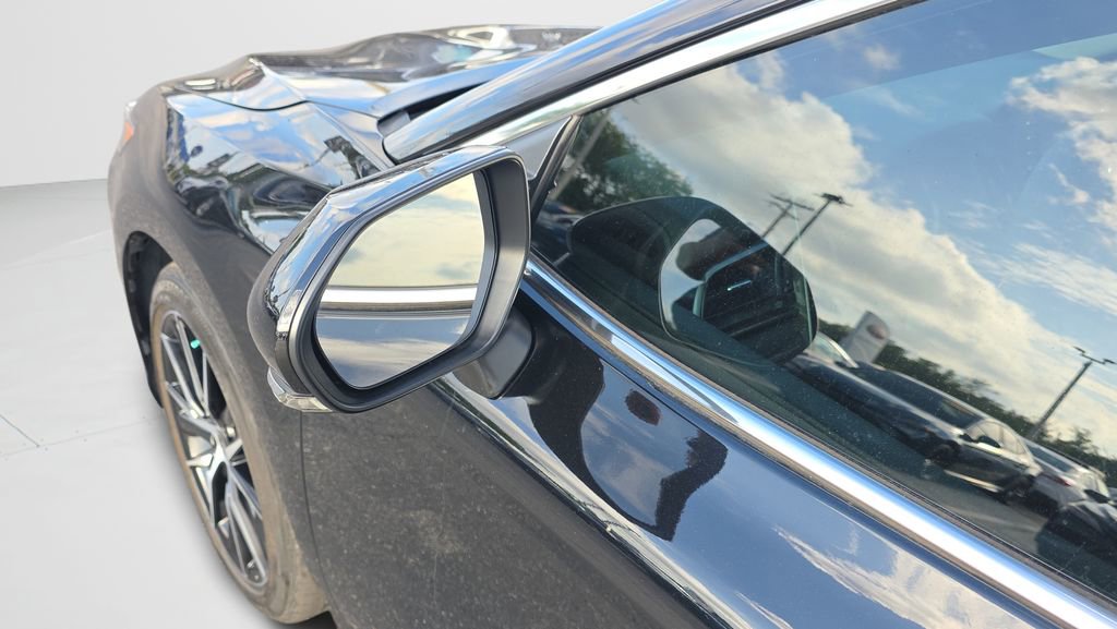 Used 2024 Toyota Camry SE FWD image 27