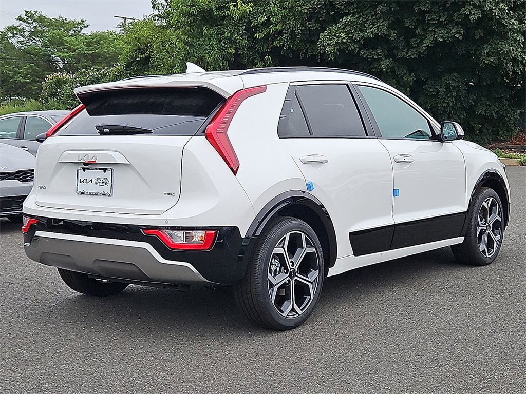 New 2025 Kia Niro EX Touring image 5