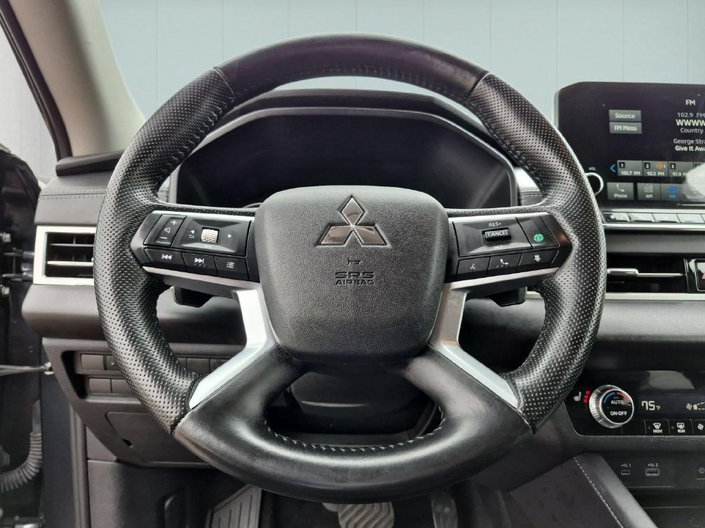 Used 2024 Mitsubishi Outlander SE FWD image 18
