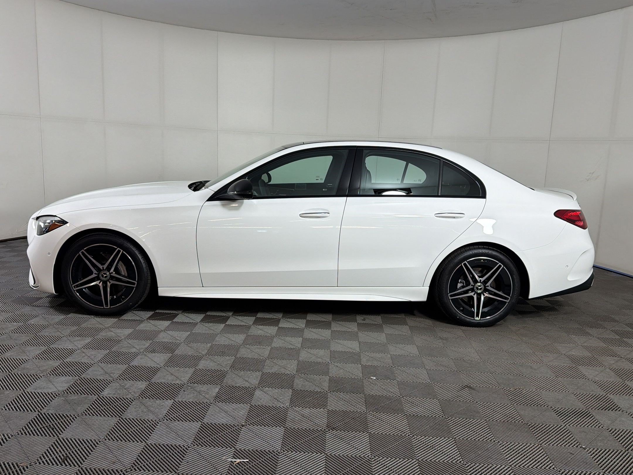 New 2026 Mercedes-Benz C 300 4MATIC Sedan image 2