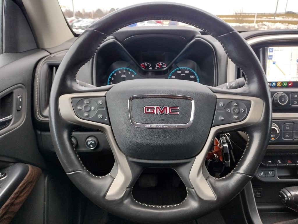 Used 2021 GMC Canyon Denali image 8