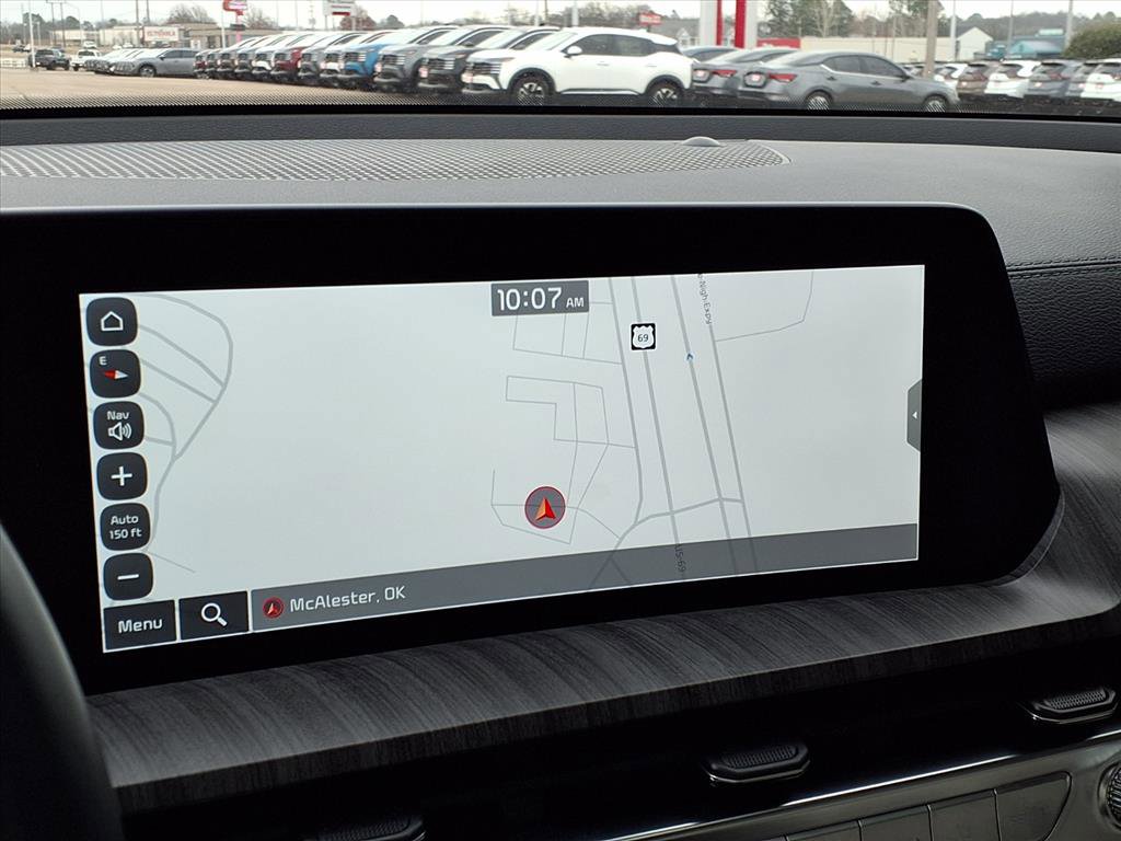 Used 2024 Kia Telluride SX w/ Towing Package image 4