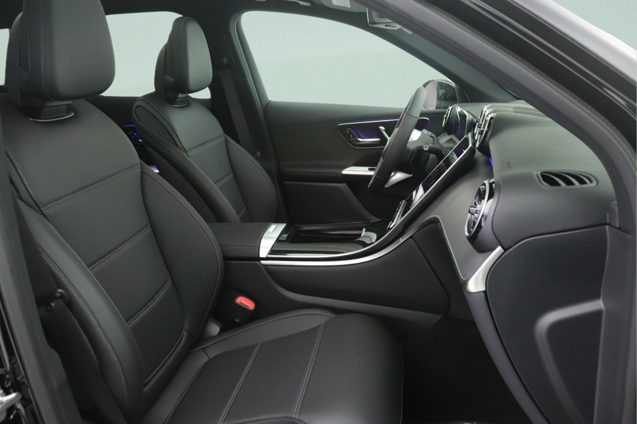 New 2027 Mercedes-Benz GLC 300 image 7