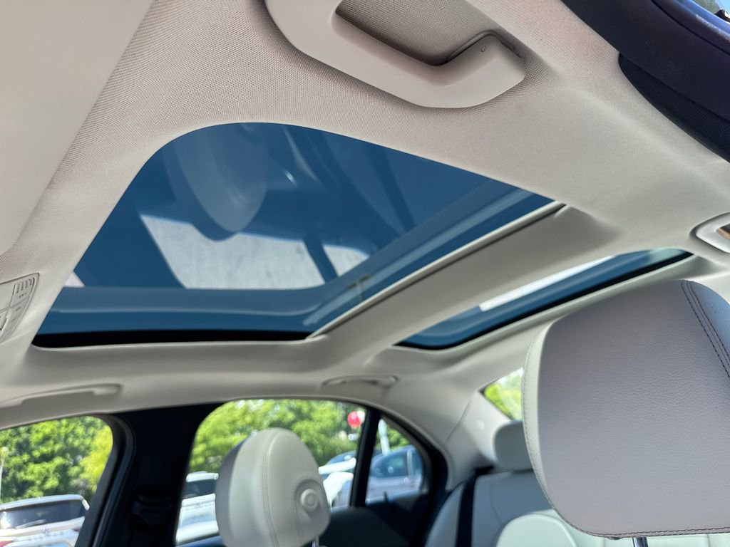 Used 2016 Mercedes-Benz C 300 4MATIC Sedan image 16