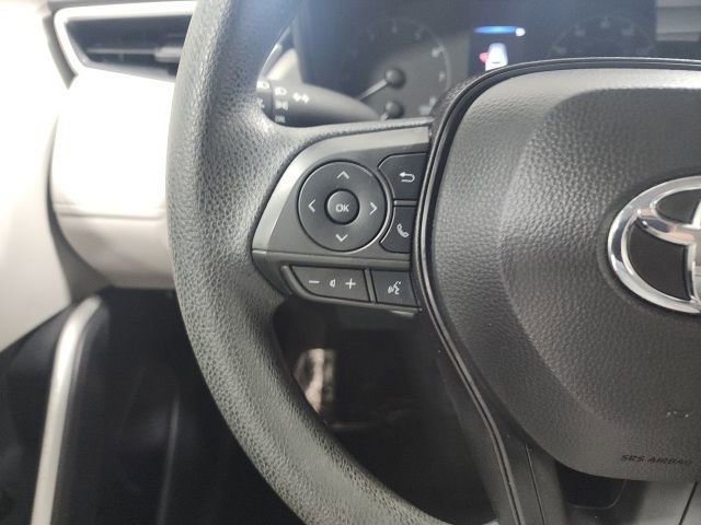 Used 2024 Toyota Corolla Cross L image 25
