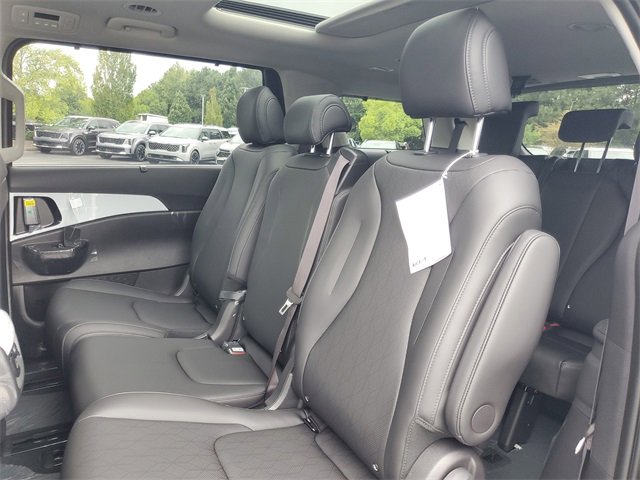 New 2026 Kia Carnival SX image 9