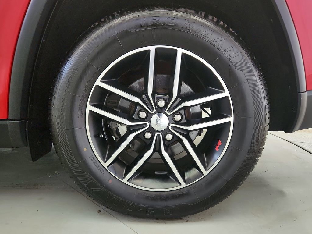 Used 2018 Jeep Grand Cherokee Trailhawk AWD/4WD image 42