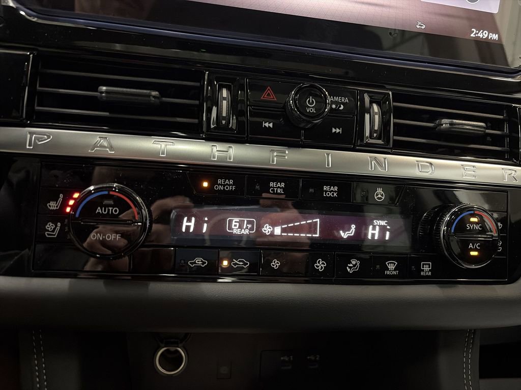 New 2026 Nissan Pathfinder Platinum image 19