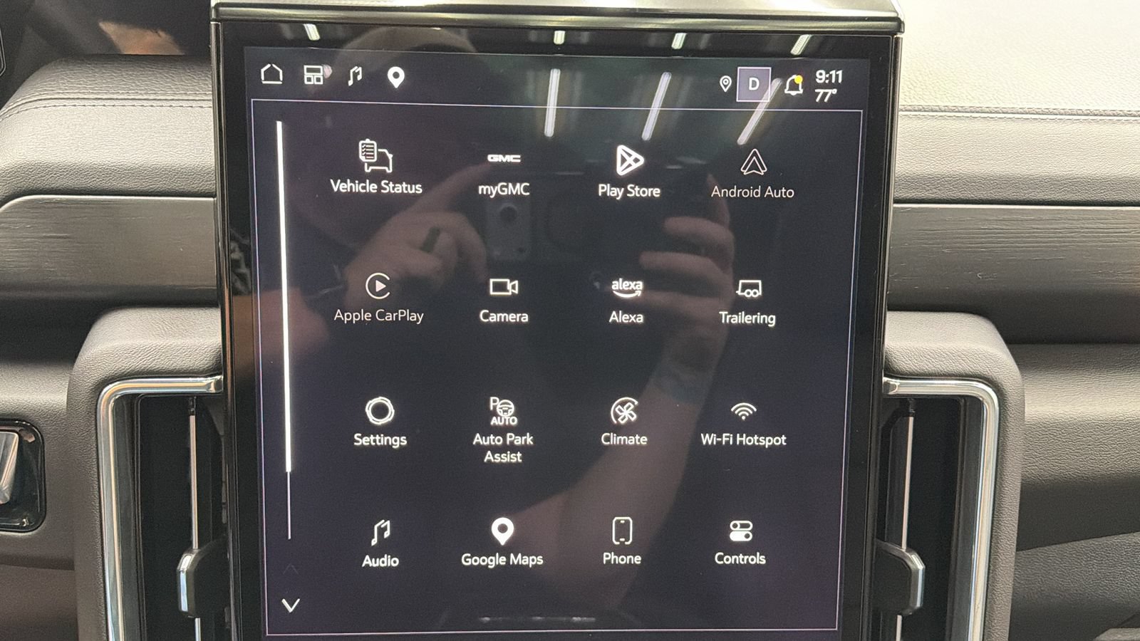 Used 2025 GMC Yukon XL Denali w/ Sun & Power Step Package AWD/4WD image 19