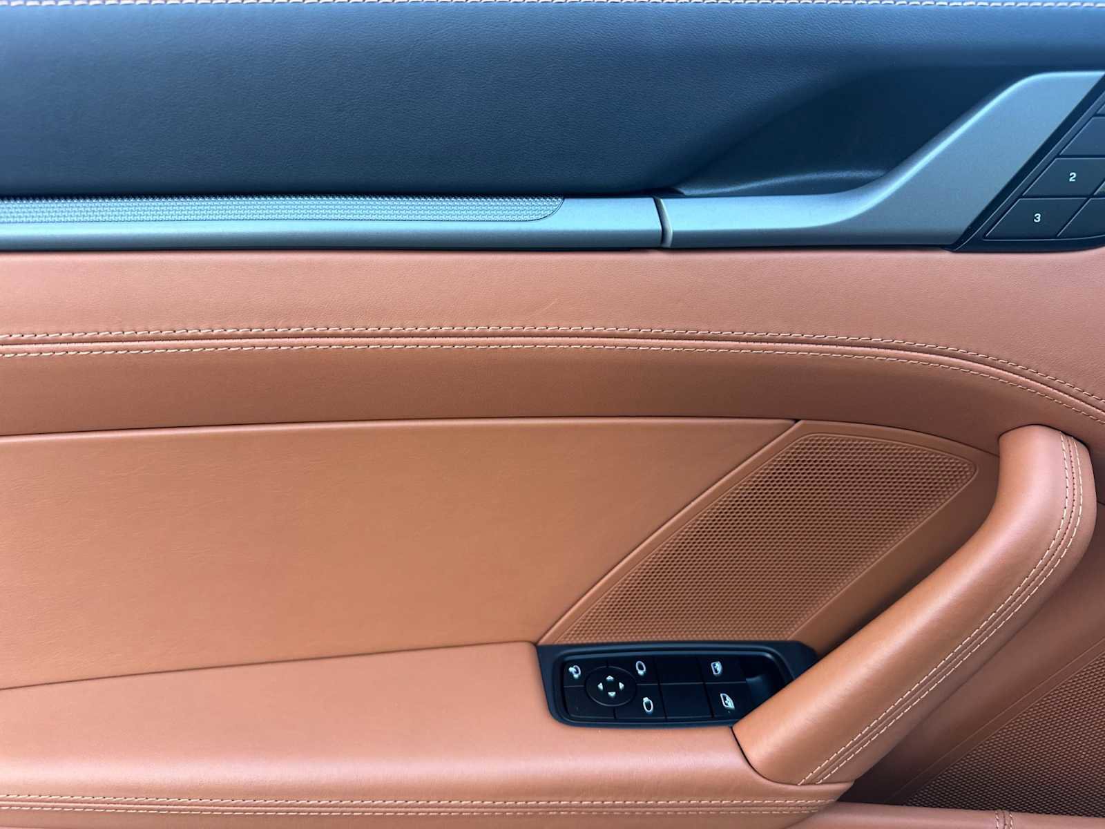 Certified 2025 Porsche 911 Carrera RWD image 12