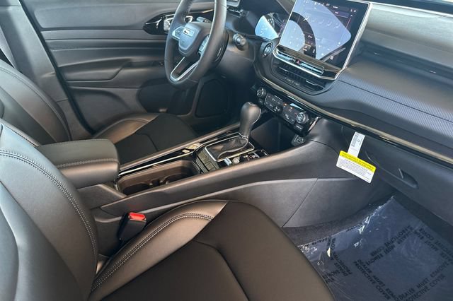 New 2026 Jeep Compass Limited AWD/4WD image 15