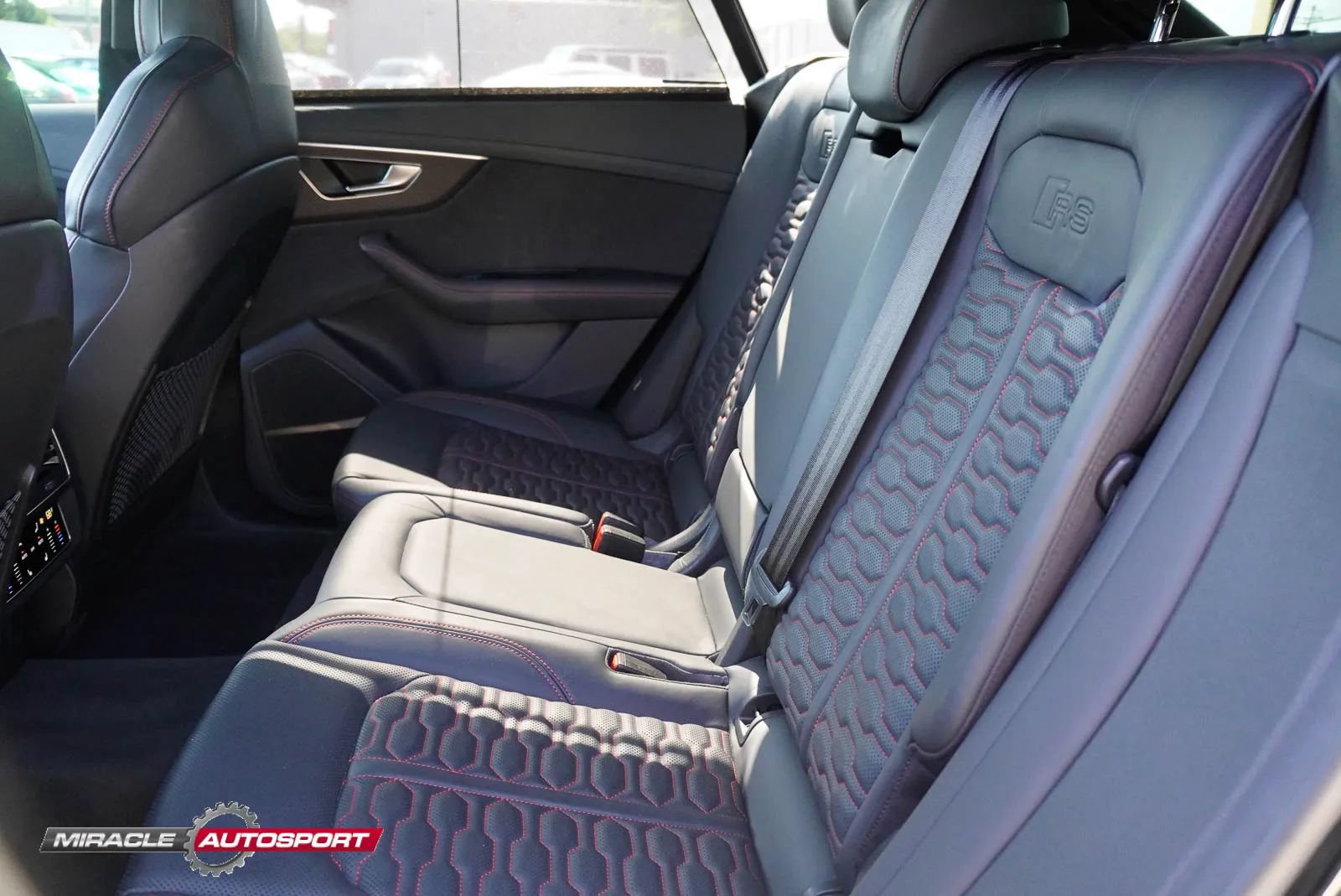 Used 2021 Audi RS Q8 AWD/4WD image 25