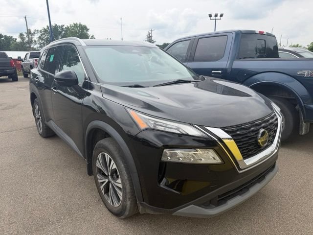 Used 2021 Nissan Rogue SV FWD image 3