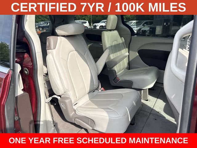 Used 2021 Chrysler Pacifica Touring-L w/ Premium & Safety Sphere Group AWD/4WD image 11