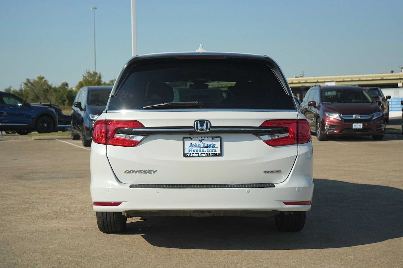 Used 2023 Honda Odyssey Touring image 5