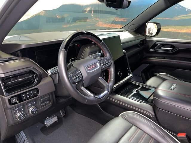 Used 2025 GMC Yukon XL AT4 Ultimate image 18