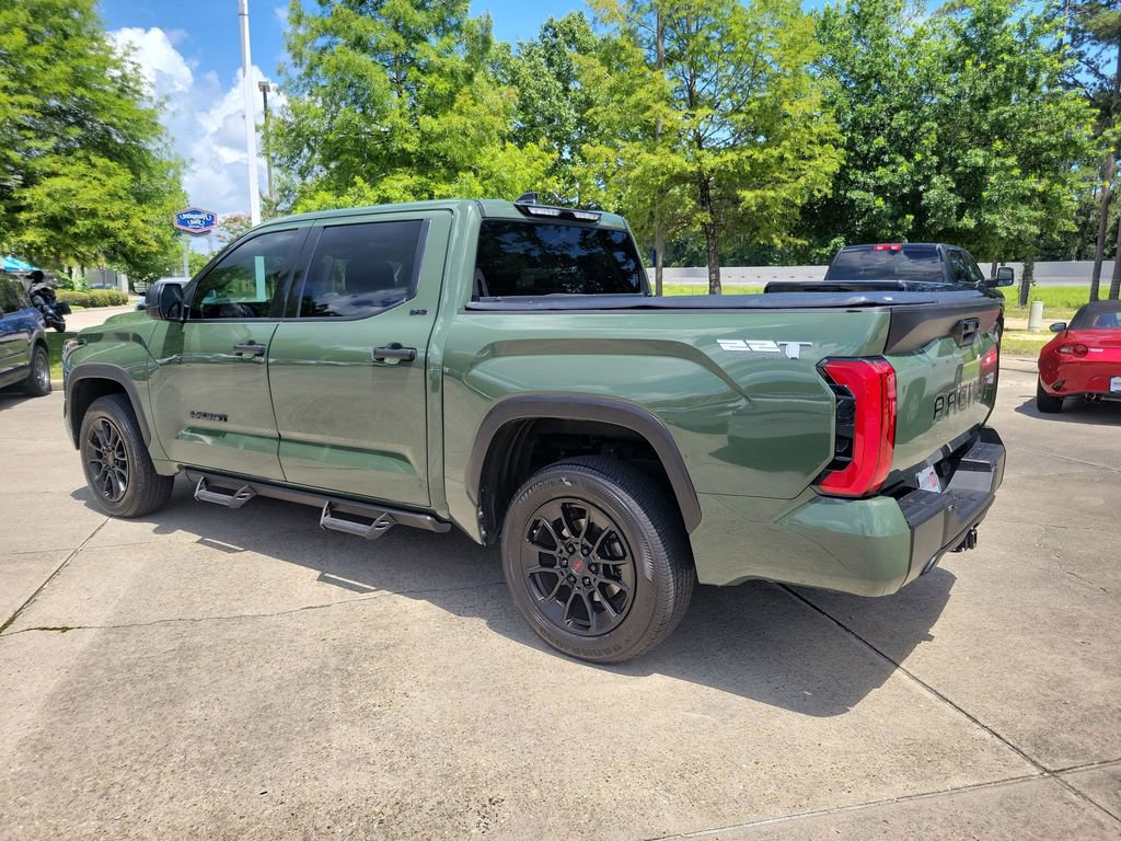 Used 2022 Toyota Tundra SR5 RWD image 3