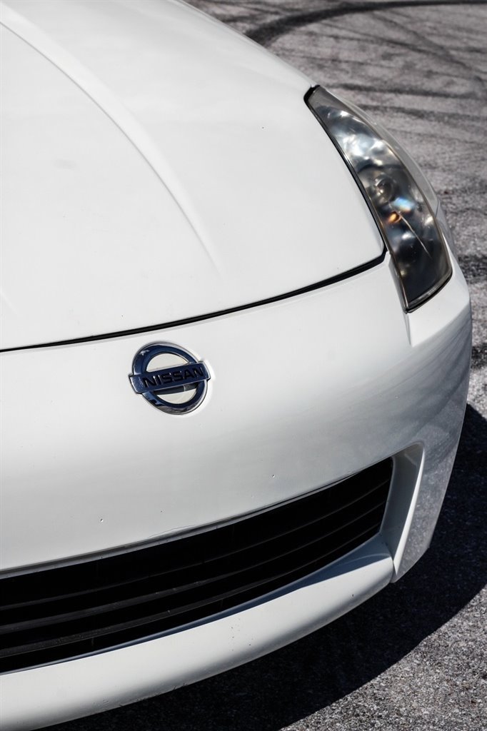 Used 2003 Nissan 350Z Touring RWD image 12