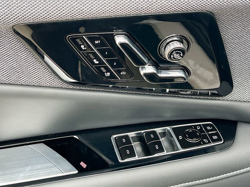 New 2027 Cadillac Optiq Premium Luxury AWD/4WD image 11