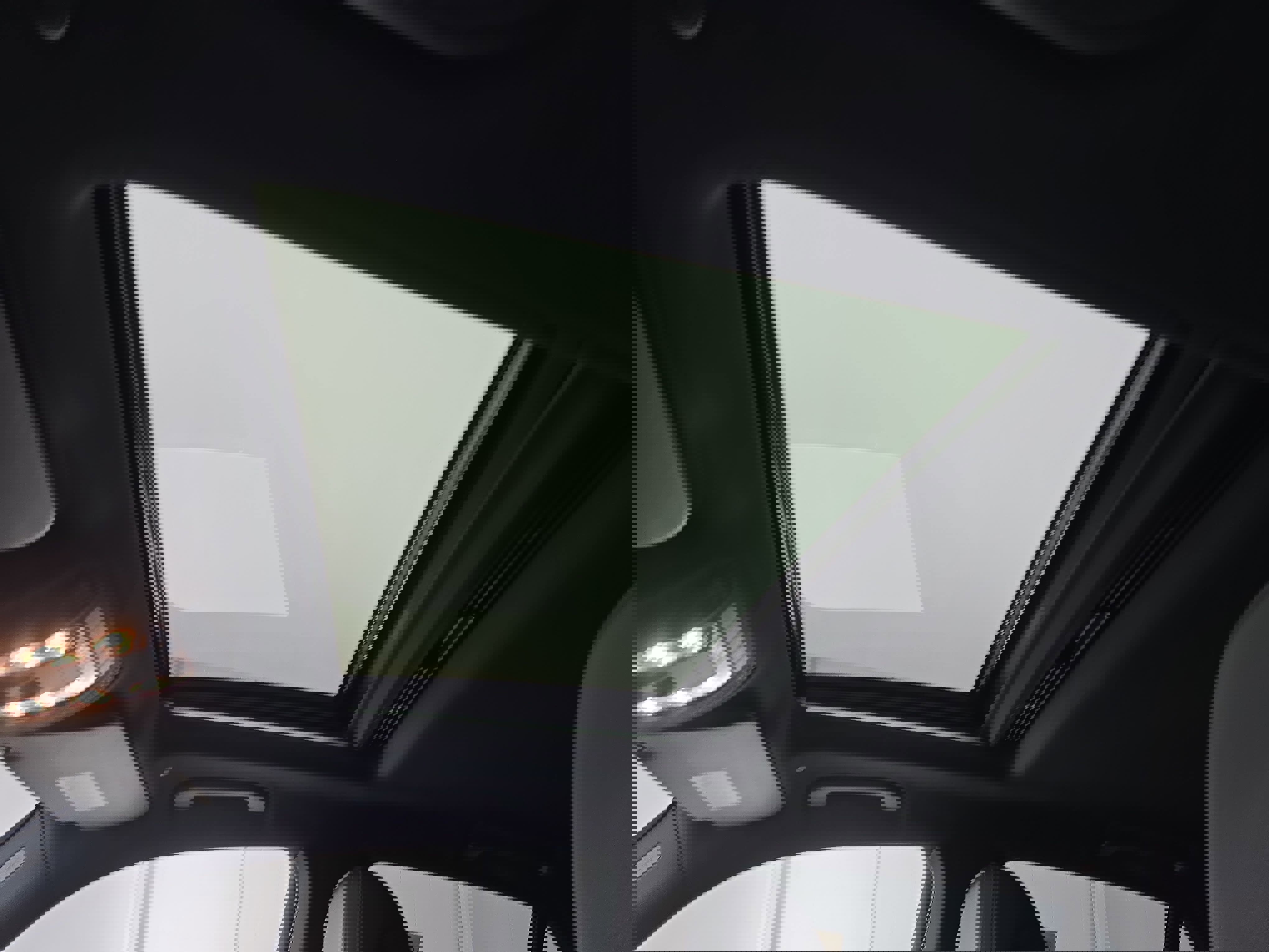 Used 2020 Mercedes-Benz GLE 350 GLE 350 w/ Premium Package image 29